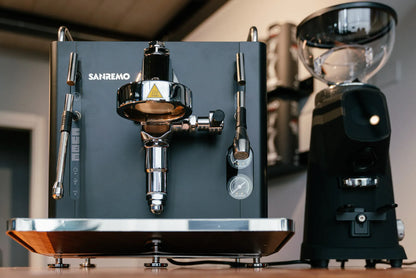 Waddi Speciality Coffee - Sanremo - CUBE Traditional Machine & Grinder